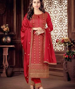 Gorgeous embroidered three-piece