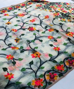 Indian Tantuj Silk Saree.